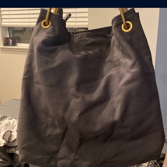 Purse - Picture 2 of 4